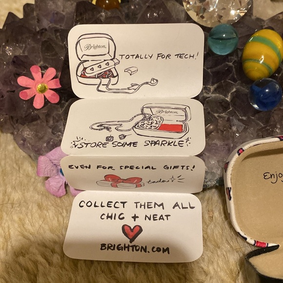 Brighton Mini Box French Kisses NWOT - Picture 10 of 10